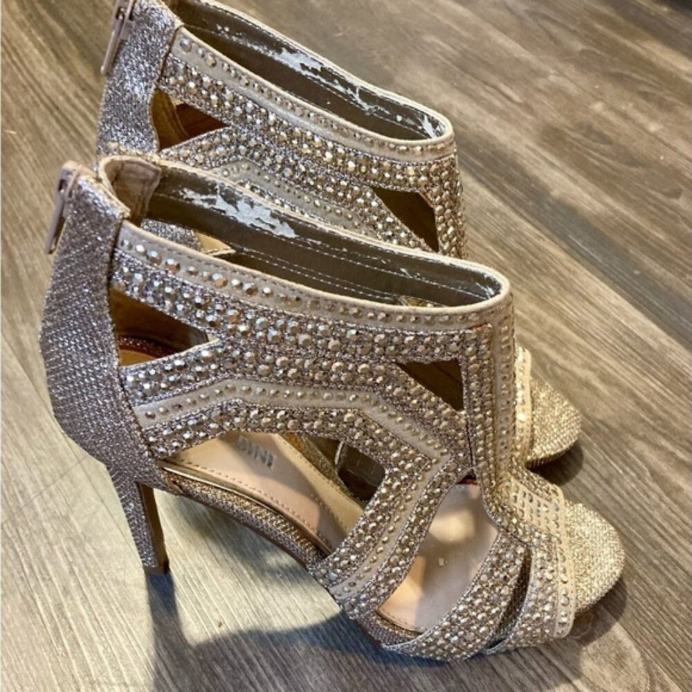 Gianni Bini Women’s Size 6.5 “Sianna” Gold Jeweled Zippered Heels